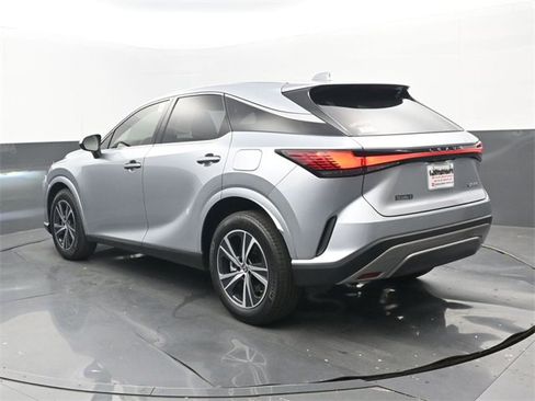 Used 2025 Lexus RX 350 Premium image 3