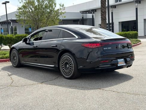 Used 2023 Mercedes-Benz EQS 580 4MATIC Sedan image 11