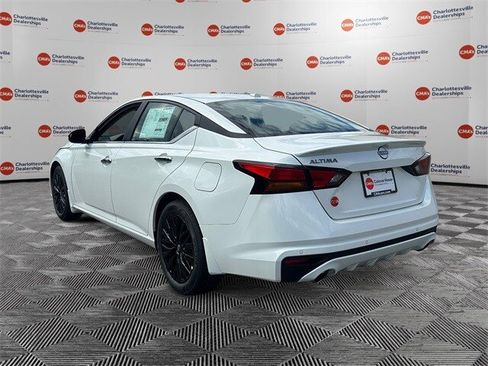 New 2025 Nissan Altima 2.5 SV w/ SV Special Edition Package image 3