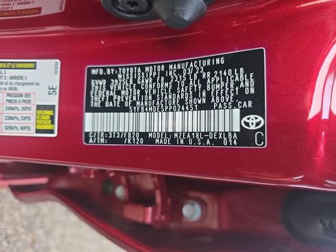 Certified 2023 Toyota Corolla LE image 34