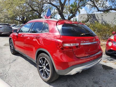 Used 2017 Mercedes-Benz GLA 250 w/ Premium Package image 6