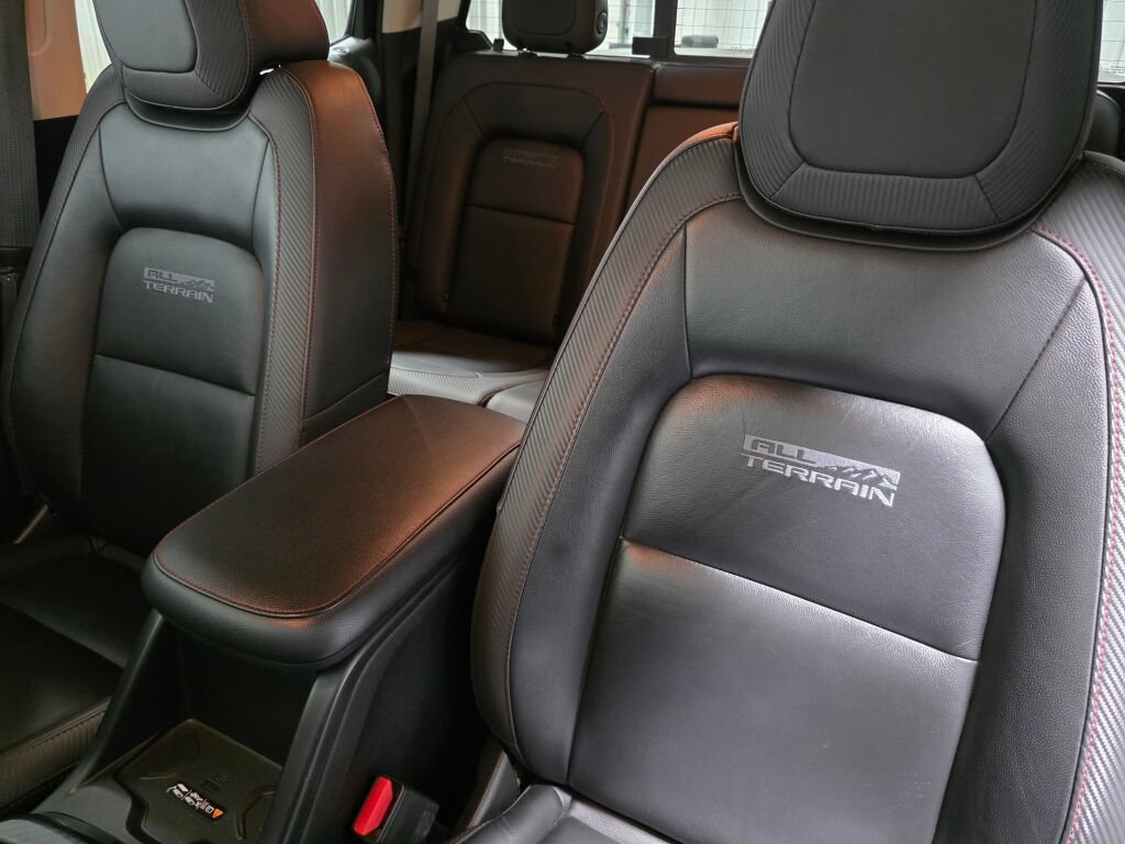 Used 2019 GMC Canyon All Terrain w/ Trailering Package AWD/4WD image 12