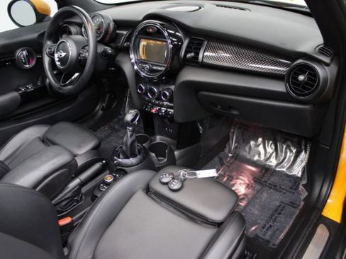 Used 2016 MINI Cooper S image 23