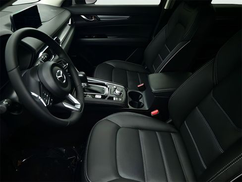 New 2025 MAZDA CX-5 AWD 2.5 S w/ Premium Plus Pkg image 5