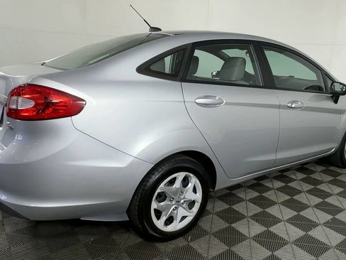 Used 2012 Ford Fiesta S FWD image 10