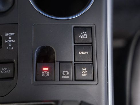 Used 2026 Toyota Highlander XLE AWD/4WD image 26