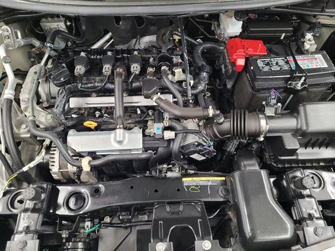 Used 2024 Nissan Versa S w/ S Plus Package image 30