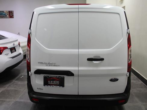 Used 2023 Ford Transit Connect XL image 5