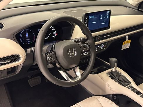 New 2026 Honda HR-V EX-L image 21
