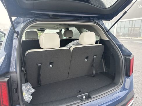 New 2026 Kia Sorento S image 49