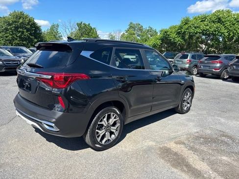 Used 2021 Kia Seltos EX AWD/4WD image 7
