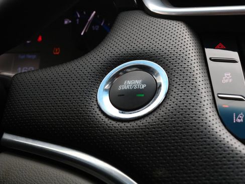 Used 2016 Cadillac XTS Luxury w/ Driver Awareness Package image 32