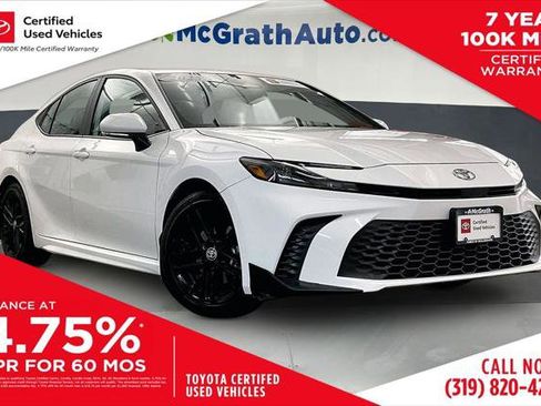 Certified 2025 Toyota Camry SE w/ Convenience Package image 1