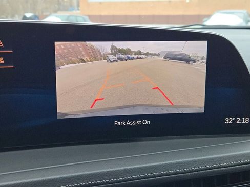 Used 2024 Cadillac XT4 Premium Luxury image 29