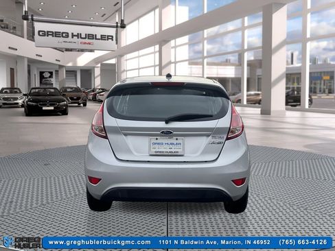 Used 2015 Ford Fiesta SE image 6
