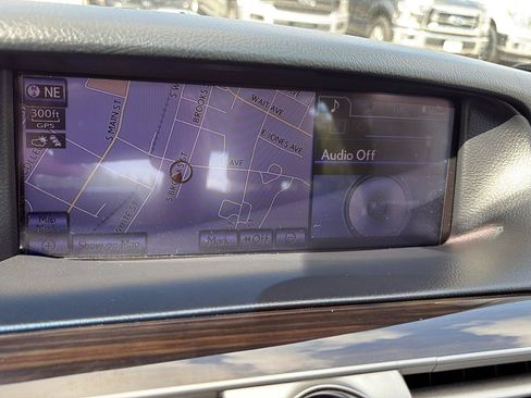Used 2013 Lexus LS 460 w/ Comfort Pkg RWD image 39