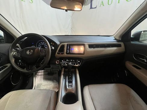 Used 2022 Honda HR-V EX image 14