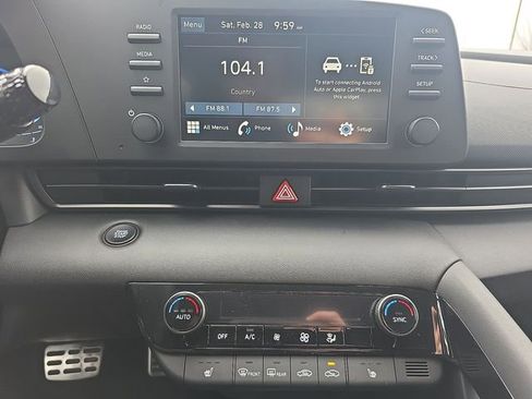 New 2026 Hyundai Elantra SEL Sport Premium FWD image 28