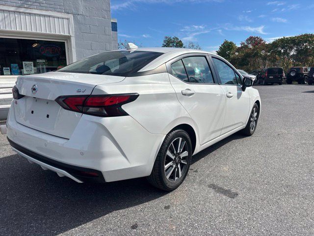 Used 2021 Nissan Versa SV FWD image 5