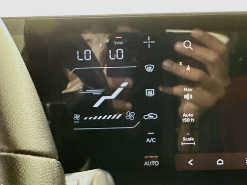 Certified 2025 Kia K4 EX w/ GT-Line Premium Package FWD image 25