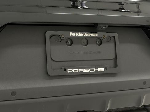 Certified 2026 Porsche Cayenne AWD/4WD image 64