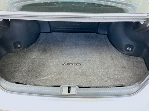 Used 2019 Lexus ES 350 w/ Accessory Package FWD image 18
