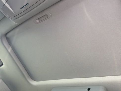 Used 2015 Chevrolet Tahoe LT image 12