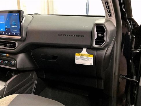 Certified 2025 Ford Bronco Sport Big Bend w/ Convenience Package image 15