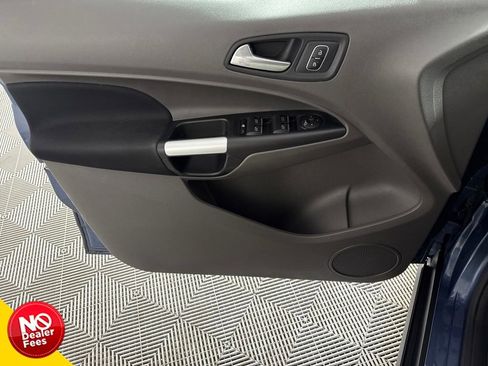Used 2020 Ford Transit Connect XLT image 9
