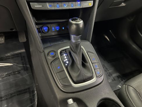 Used 2019 Hyundai Kona Ultimate image 17