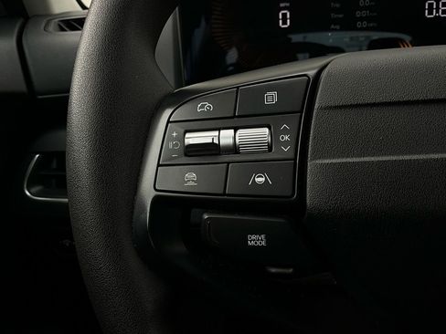 Used 2025 Kia K4 LXS image 35