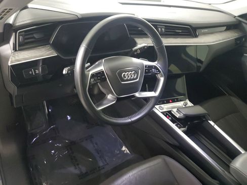 Certified 2021 Audi e-tron Premium Plus w/ Premium Plus Package image 23