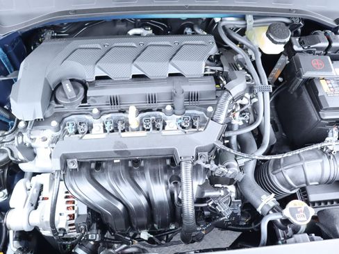 New 2026 Hyundai Venue SEL FWD image 6