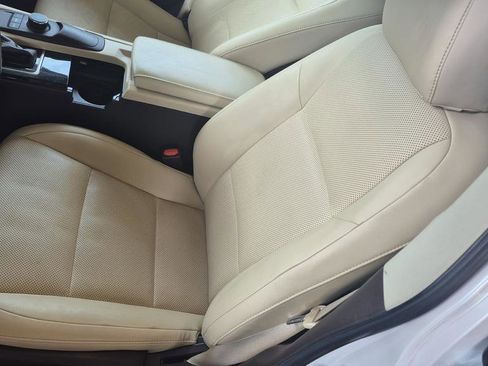 Used 2017 Lexus ES 350 350 w/ Premium Package image 18