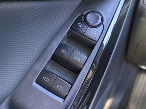 Certified 2025 Chevrolet Equinox LT image 27