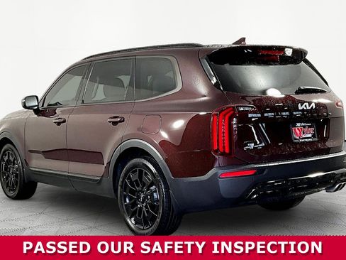 Used 2022 Kia Telluride SX w/ Nightfall Edition Package AWD/4WD image 4