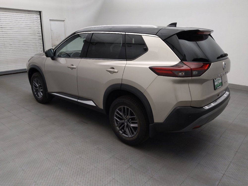Used 2021 Nissan Rogue SL AWD/4WD image 3