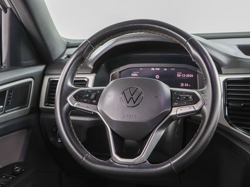 Used 2022 Volkswagen Atlas Cross Sport SE w/ Black Wheel Package AWD/4WD image 12