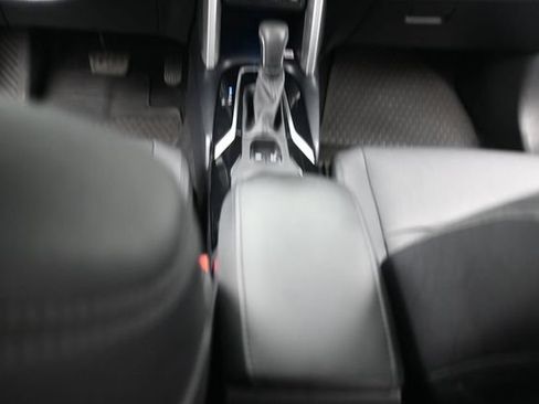 Certified 2022 Toyota Corolla Cross XLE w/ Black Badges Package (TMS) AWD/4WD image 28