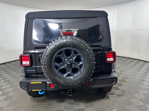 Used 2023 Jeep Wrangler Unlimited w/ Cold Weather Group image 4