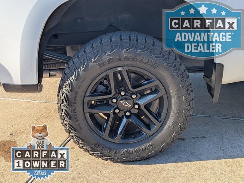 Certified 2024 Chevrolet Silverado 1500 LT Trail Boss w/ Convenience Package II AWD/4WD image 4