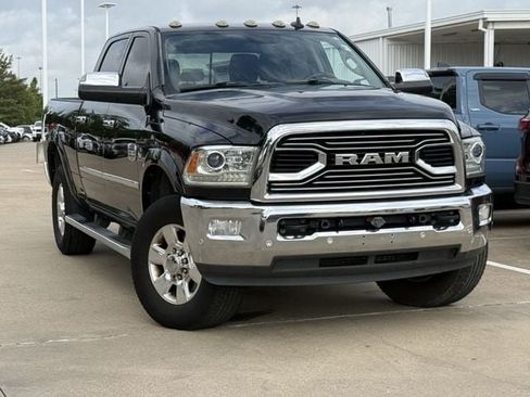 Used 2018 RAM 2500 Longhorn AWD/4WD image 2