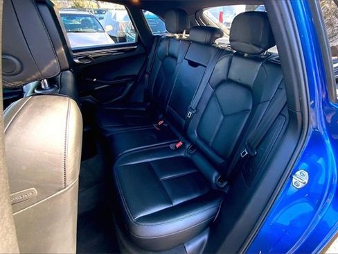 Used 2015 Porsche Macan S image 16