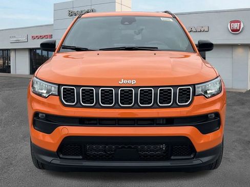 New 2026 Jeep Compass Latitude w/ Driver Assistance Group image 2