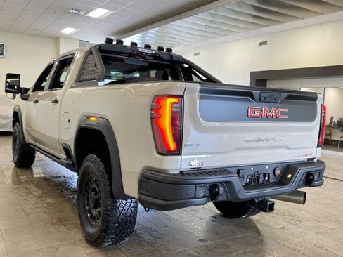 Used 2026 GMC Sierra 2500 AT4X w/ AT4X AEV Edition AWD/4WD image 7