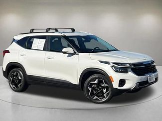 Used 2025 Kia Seltos EX w/ EX Sunroof Package FWD video 1