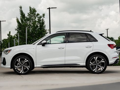 Certified 2023 Audi Q3 2.0T Premium Plus w/ Premium Plus Package AWD/4WD image 6