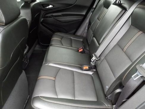 Used 2024 Chevrolet Equinox Premier image 8