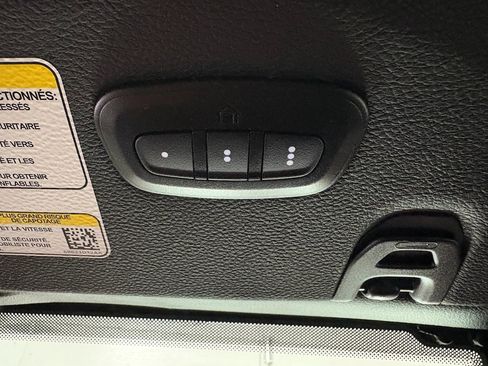 Used 2024 Jeep Wrangler Unlimited image 22