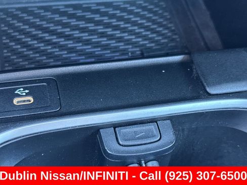 Used 2025 Mercedes-Benz CLA 250 image 31